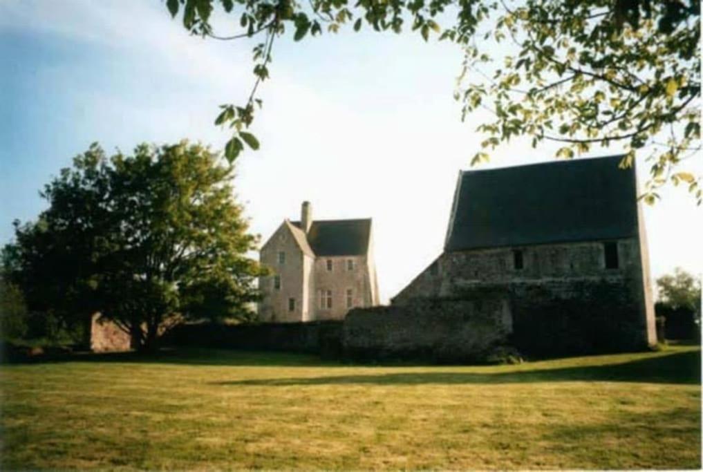 Le Chateau De Neuilly La Foret Βίλα Isigny-sur-Mer Εξωτερικό φωτογραφία